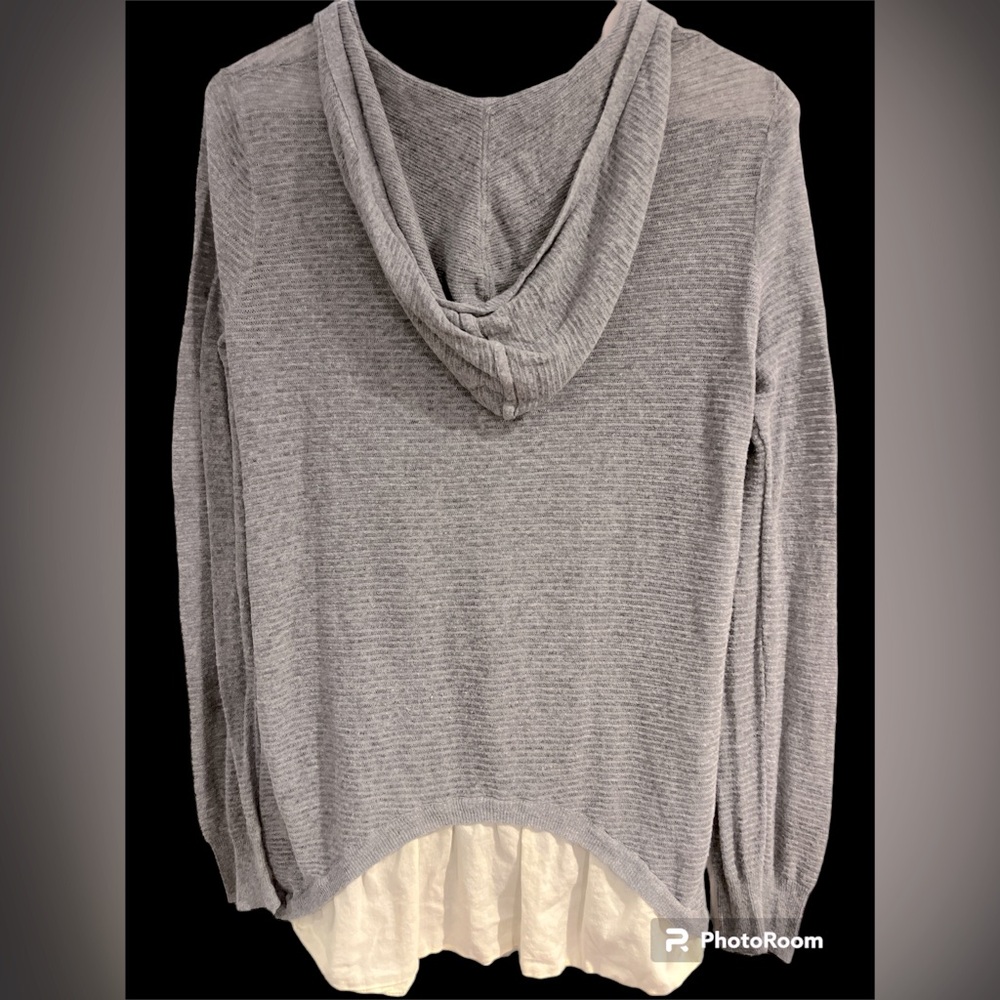 Women’s grey hooded layering cardigan, light weight, perfect for summer nights
